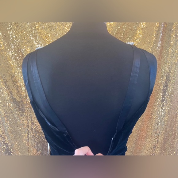 🖤Jessica McClintock Gunne Sax- Pearl Embellished Dress🖤 - Picture 6 of 6